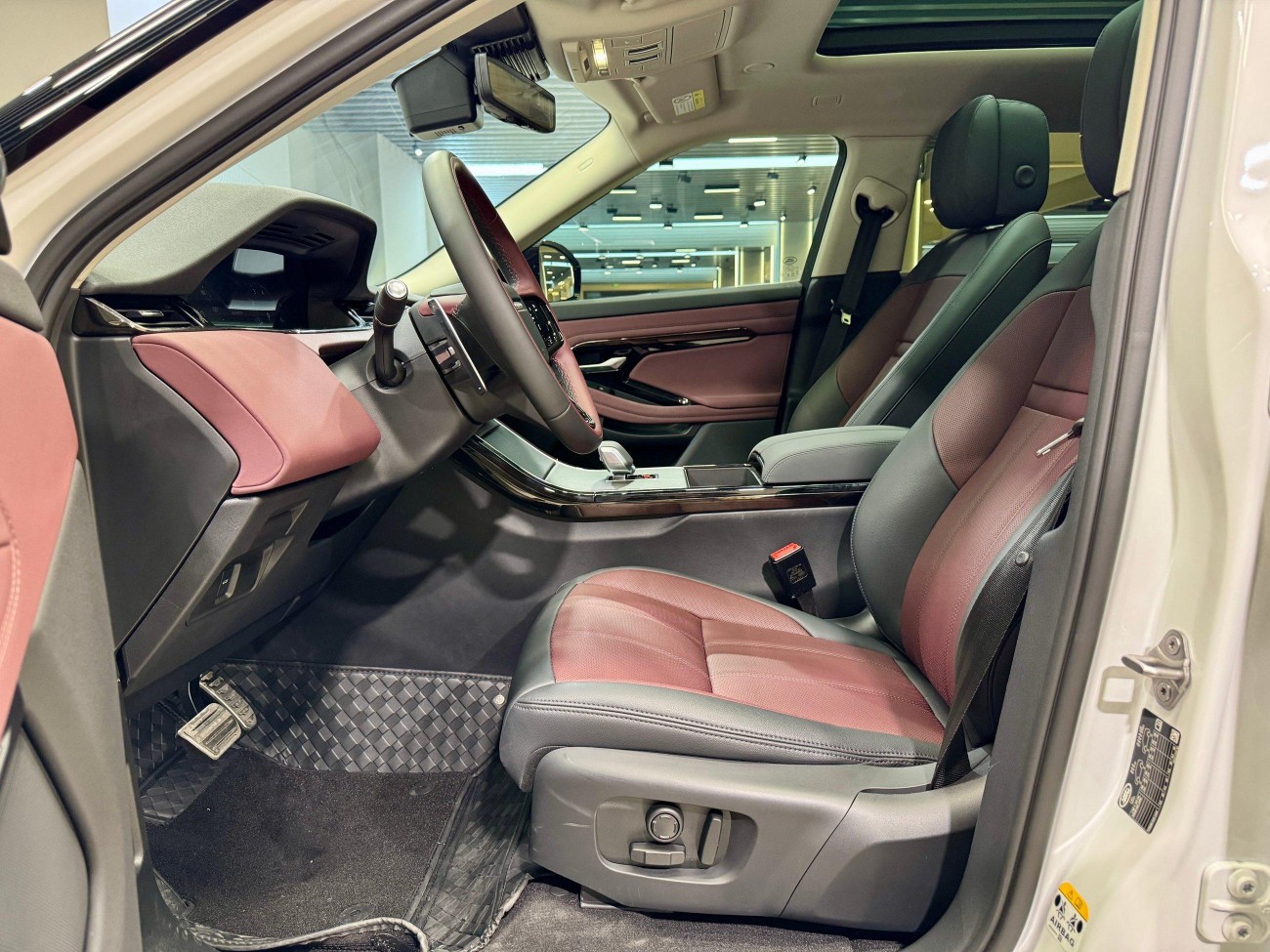 Land Rover Range Rover 2025