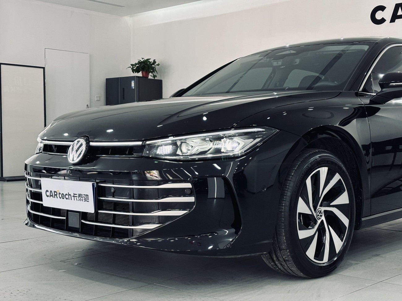 Volkswagen Passat 2025