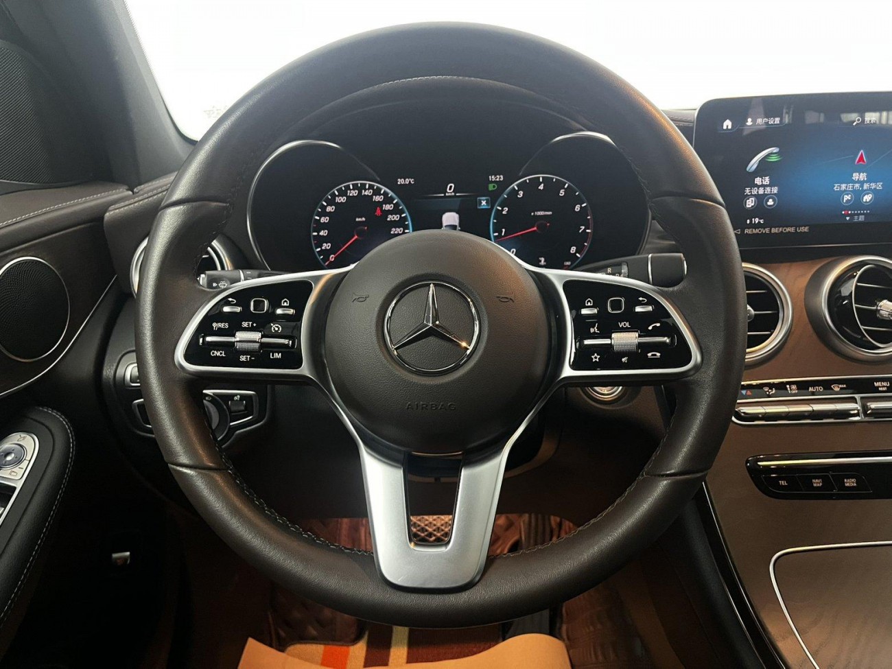 Mercedes-Benz GLC 300 L 2023