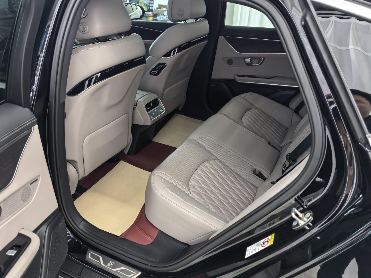 BYD Han 2025