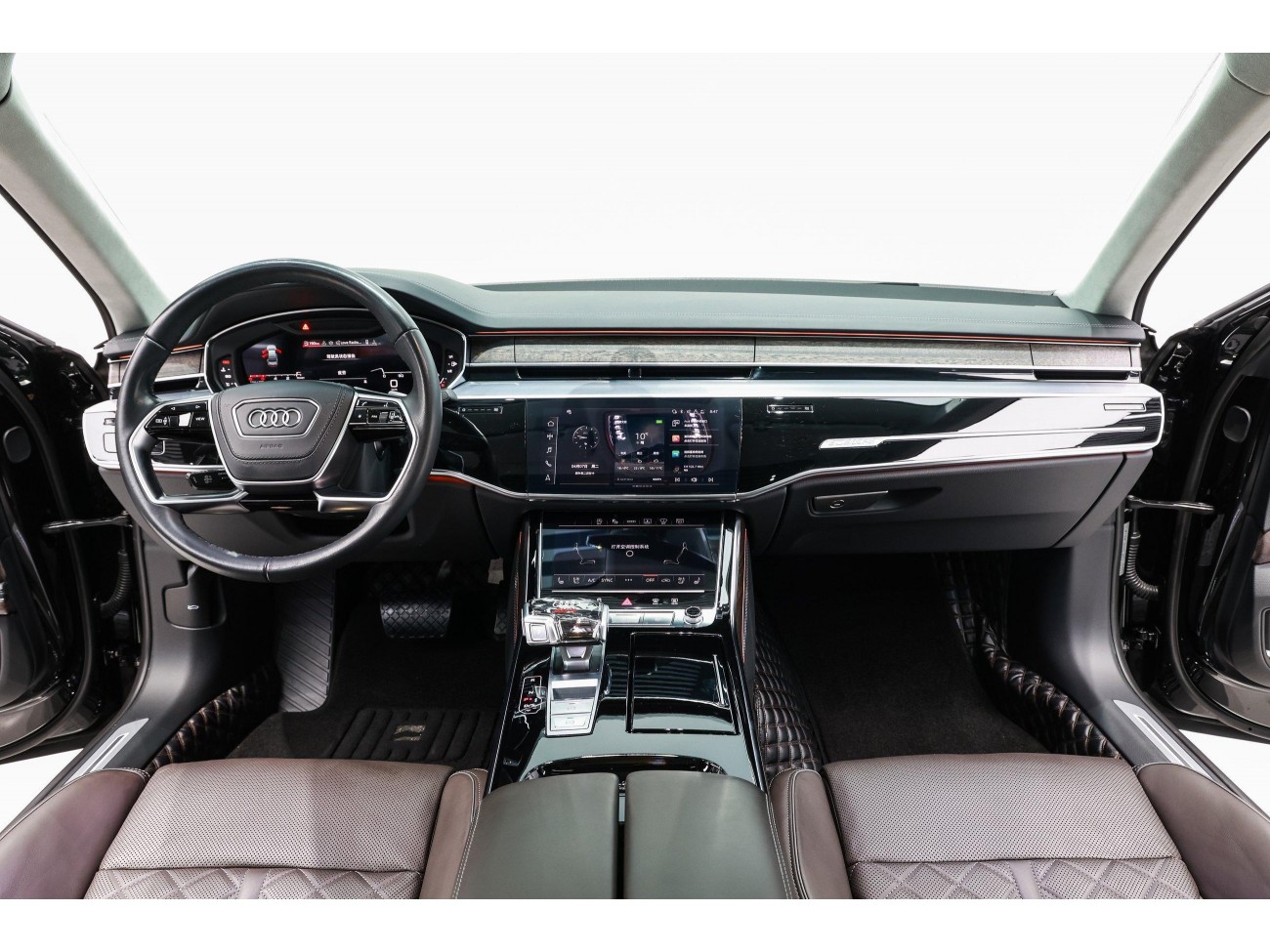 Audi A8L 55 TFSI 2024