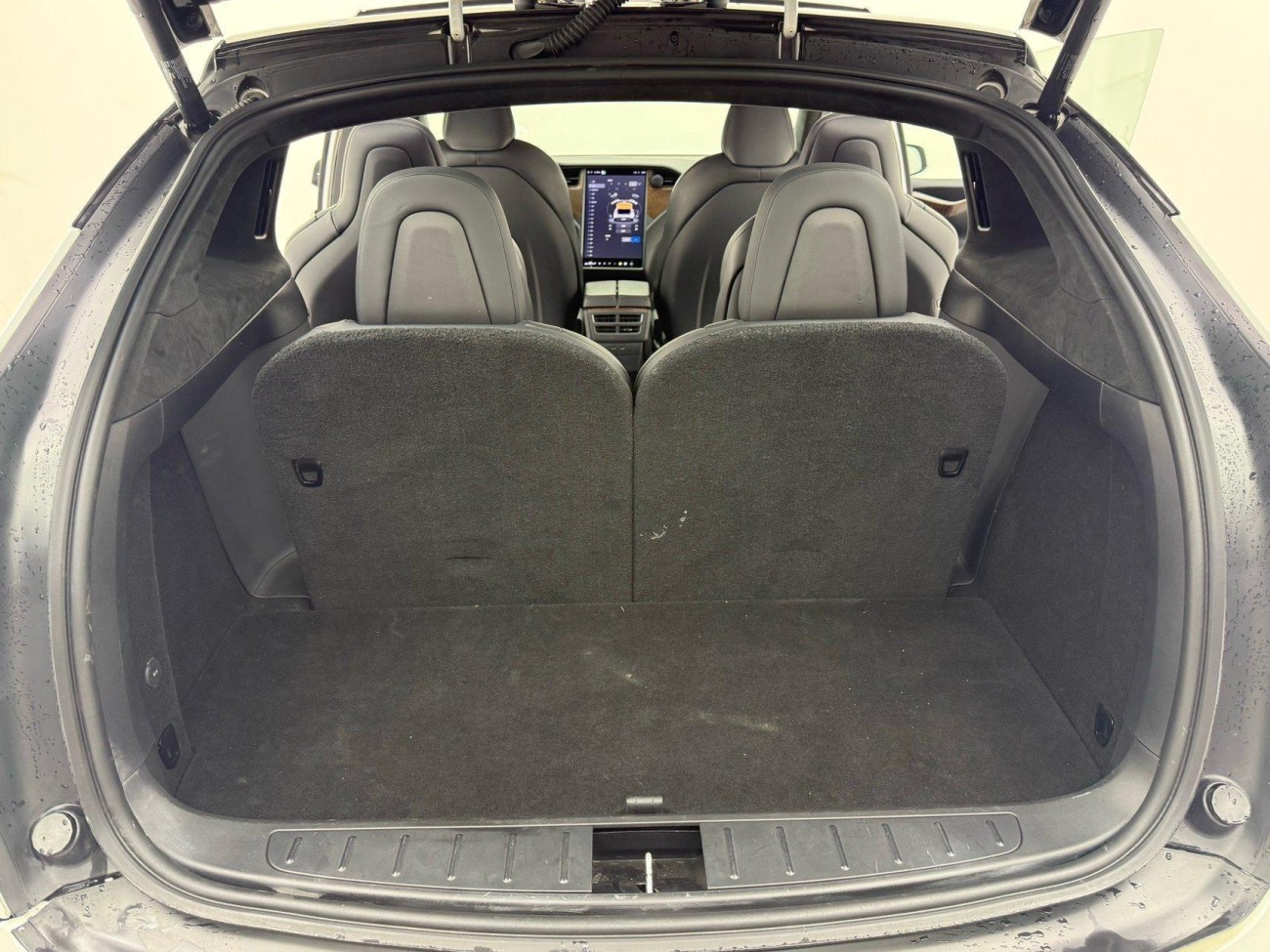 Tesla Model X 2020