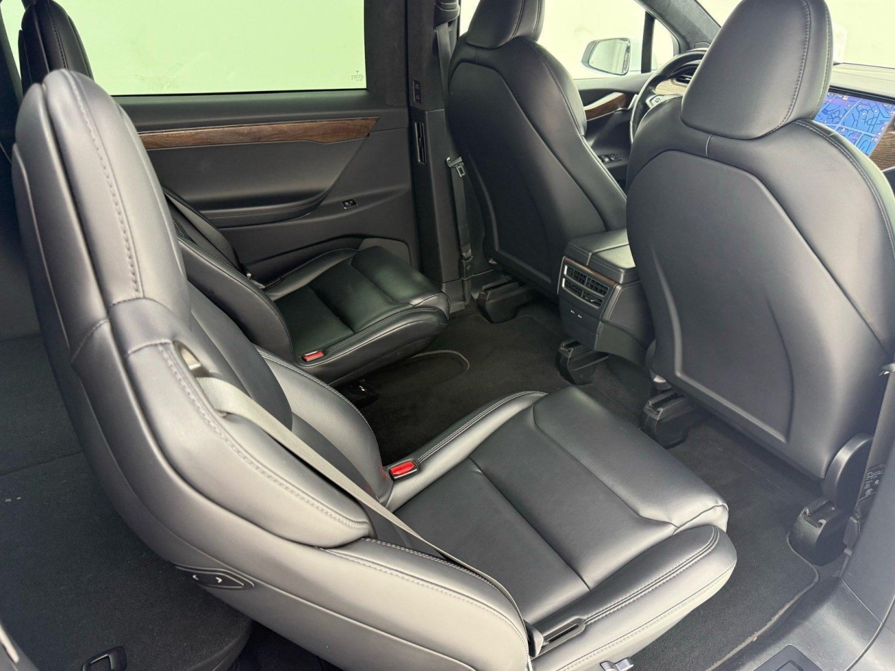 Tesla Model X 2020