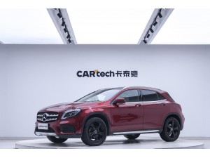 Mercedes-Benz GLA 200 2019