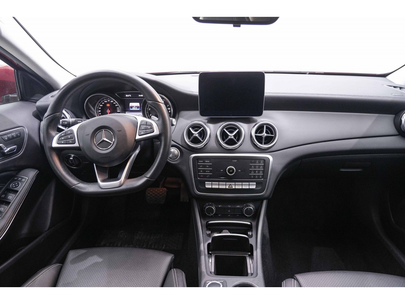 Mercedes-Benz GLA 200 2019