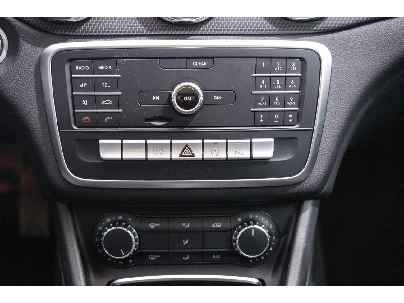 Mercedes-Benz GLA 200 2019