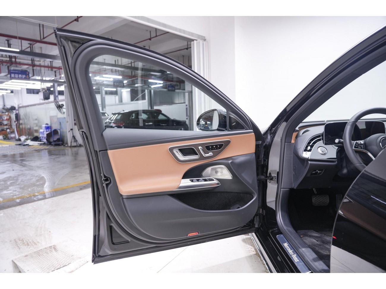 Mercedes-Benz E 300 L 2024