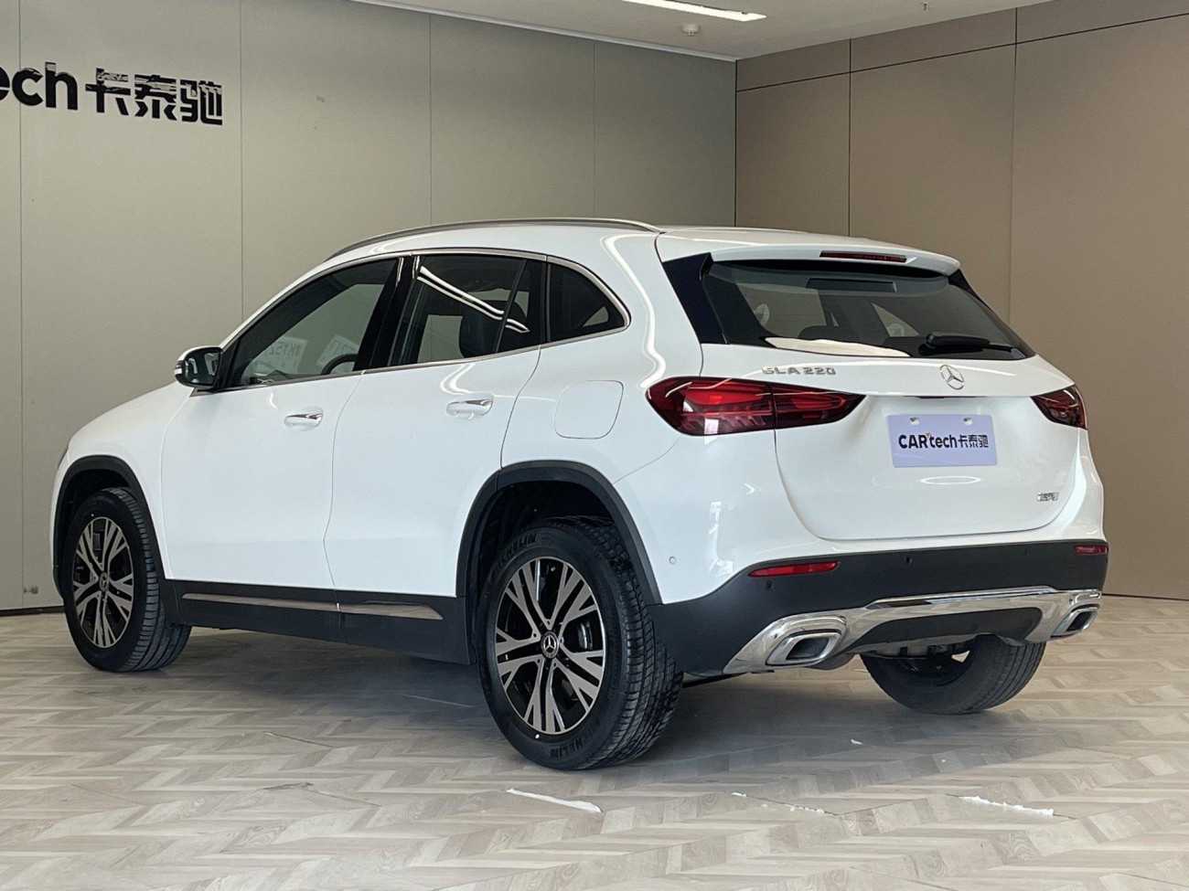 Mercedes-Benz GLA 220 2024