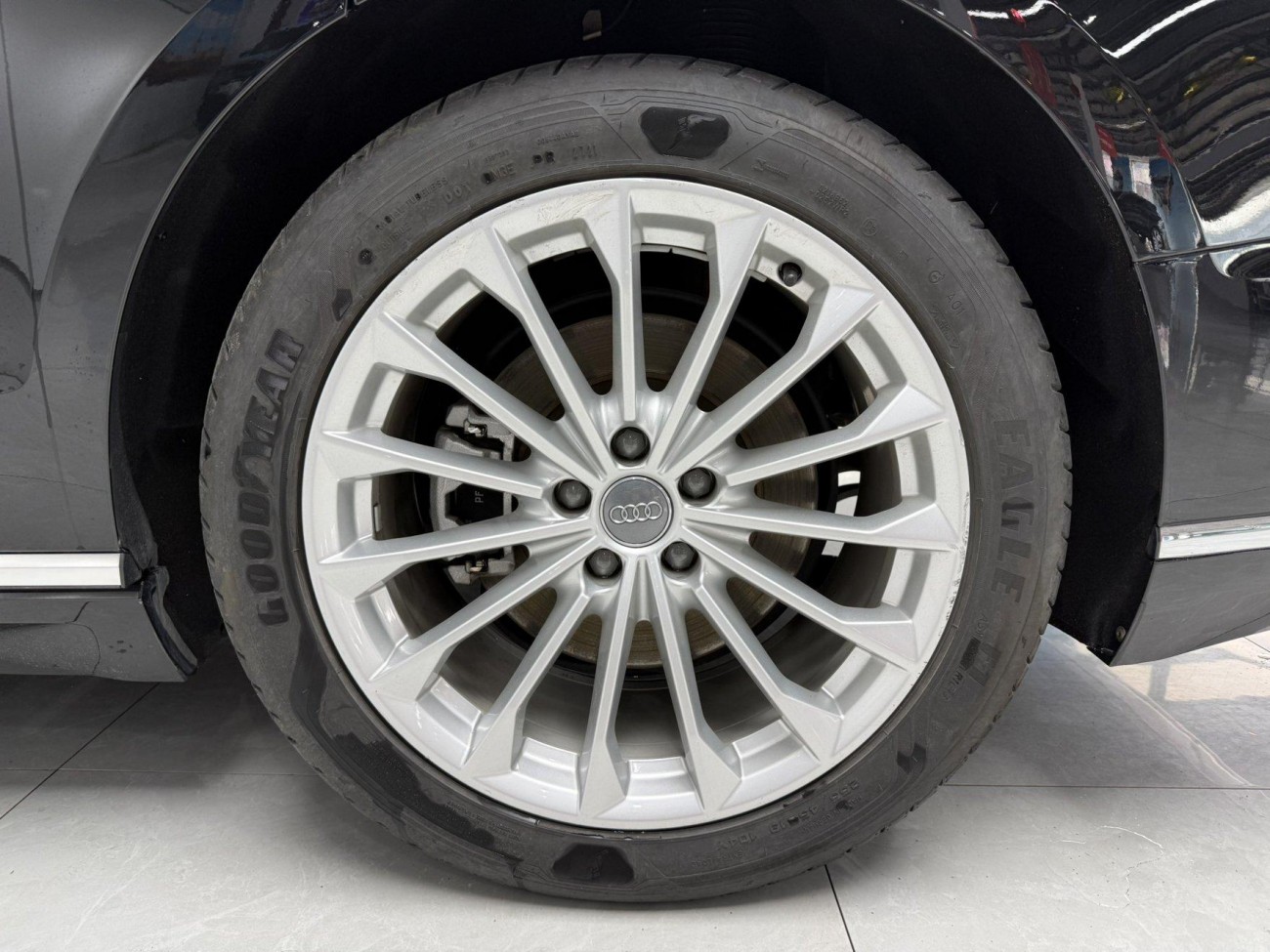 Audi A8L 50 TFSI 2020