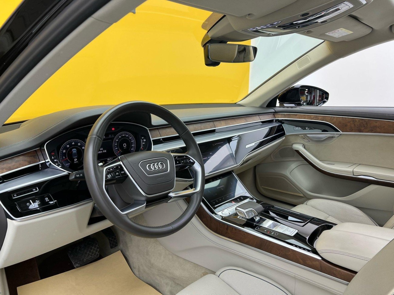 Audi A8L 55 TFSI 2020