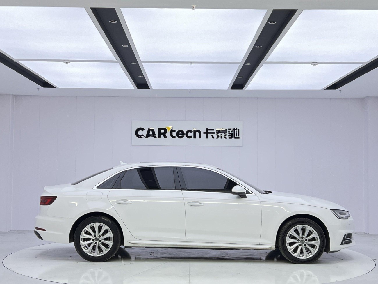 Audi A4L 40 TFSI 2019