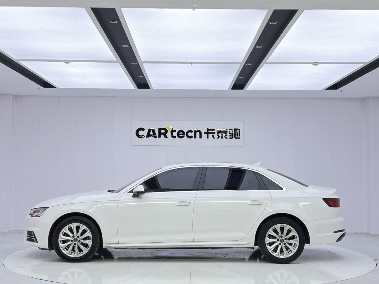 Audi A4L 40 TFSI 2019