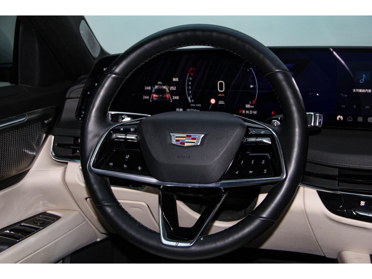 Cadillac CT6 2024