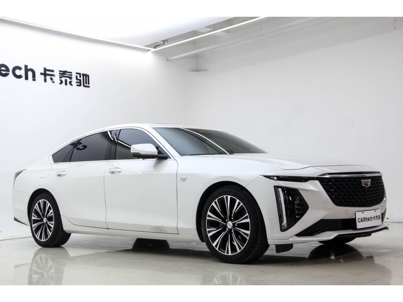 Cadillac CT6 2024