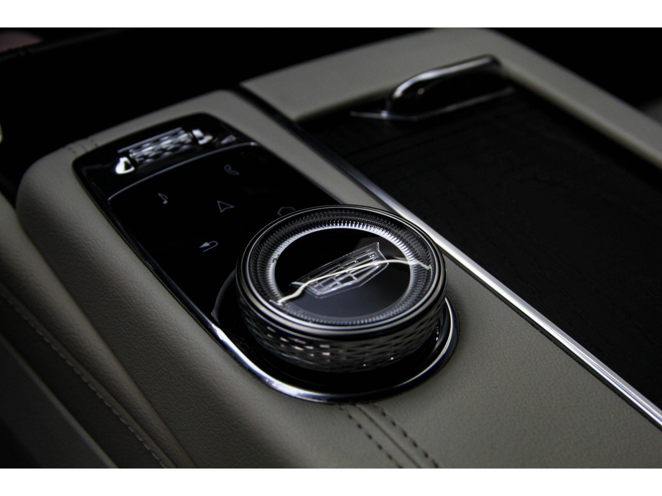 Cadillac CT6 2024