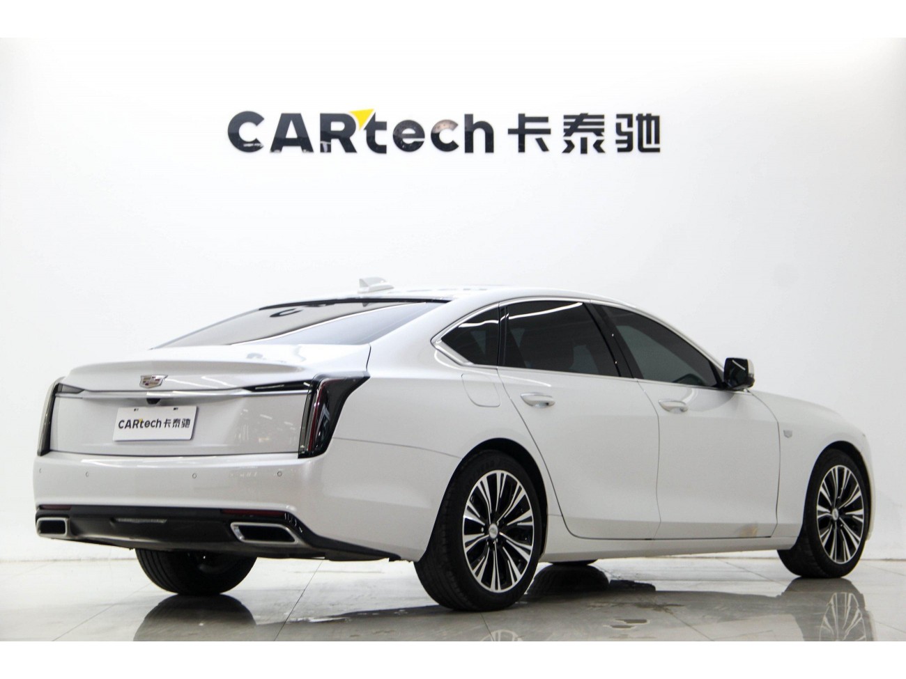 Cadillac CT6 2024