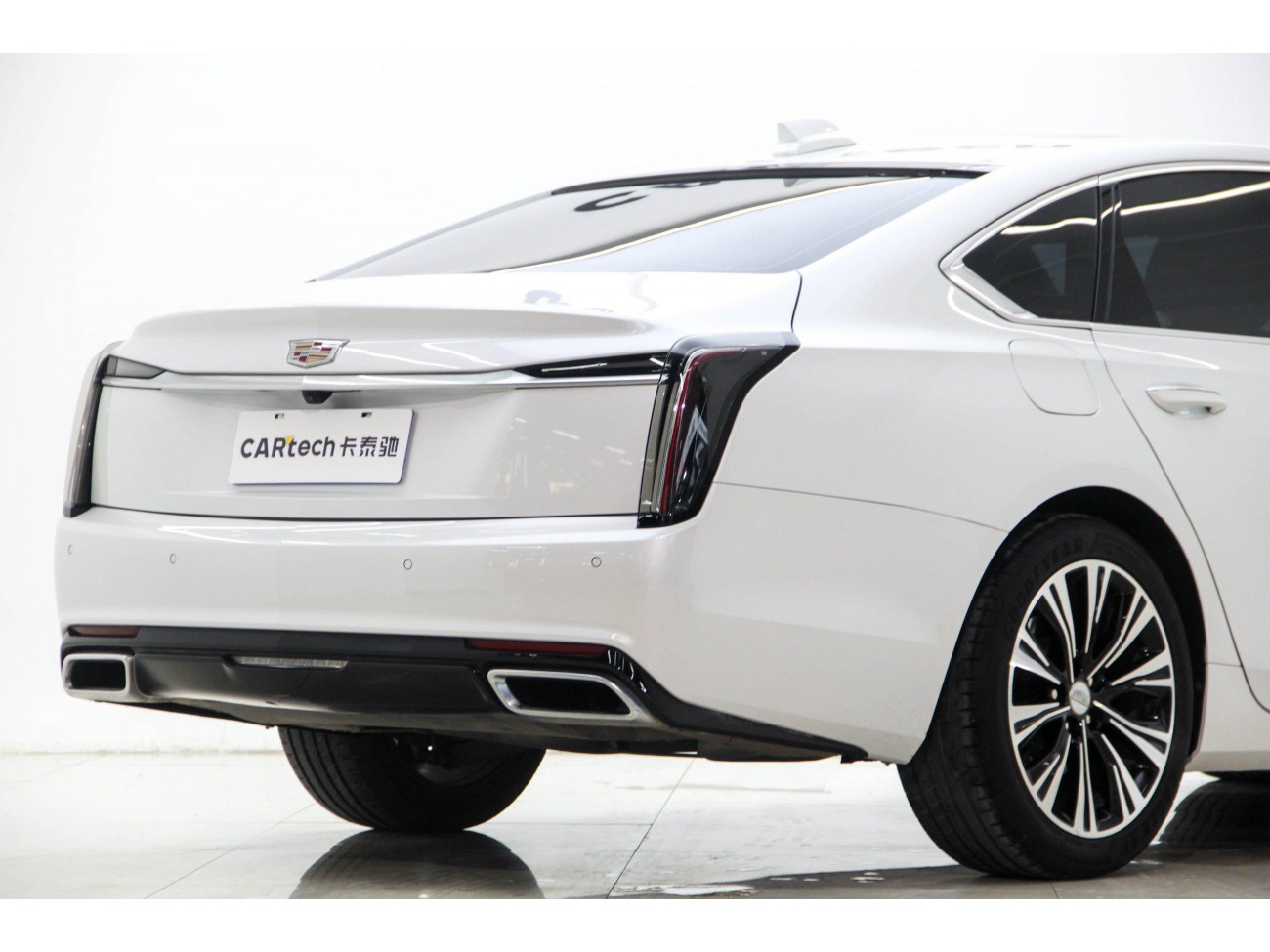 Cadillac CT6 2024