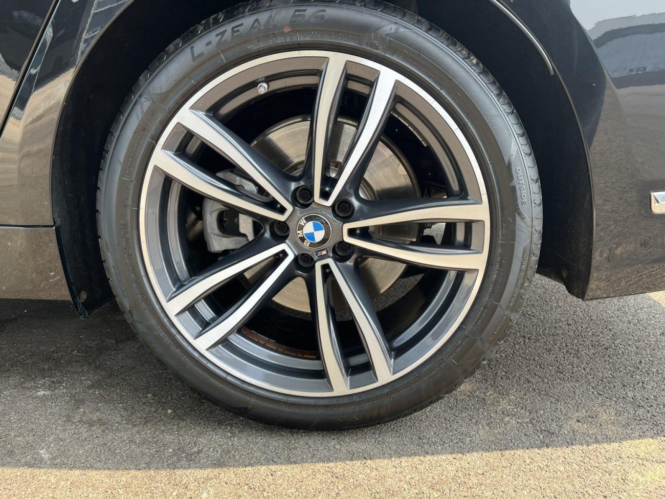 BMW 730Li 2021