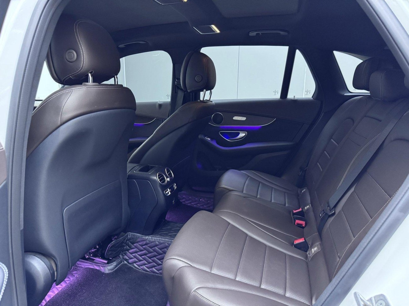 Mercedes-Benz GLC 260 L 2021