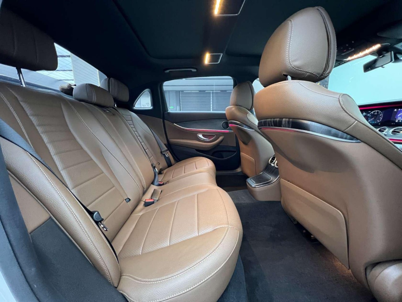 Mercedes-Benz E 260 L 2021