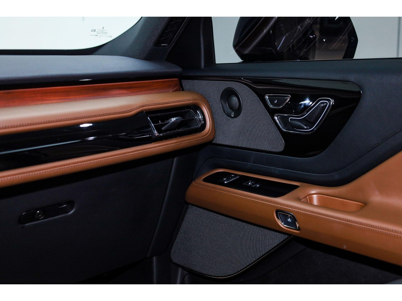 Lincoln Aviator 2024