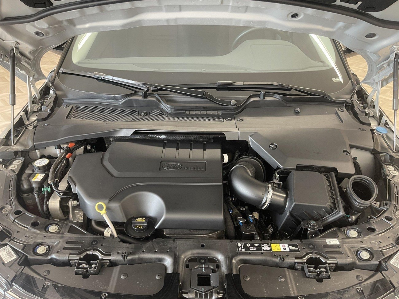 Land Rover Range Rover 2025