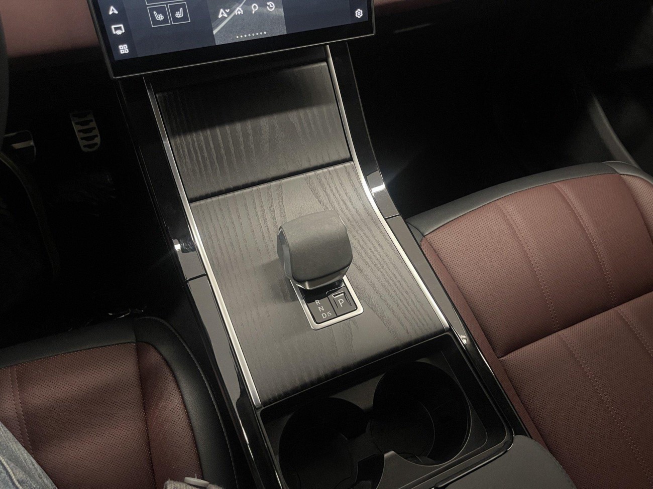 Land Rover Range Rover 2025