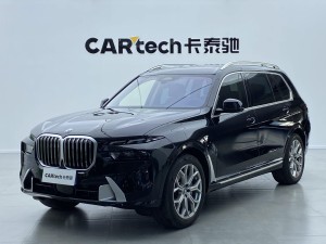 BMW X7 2023