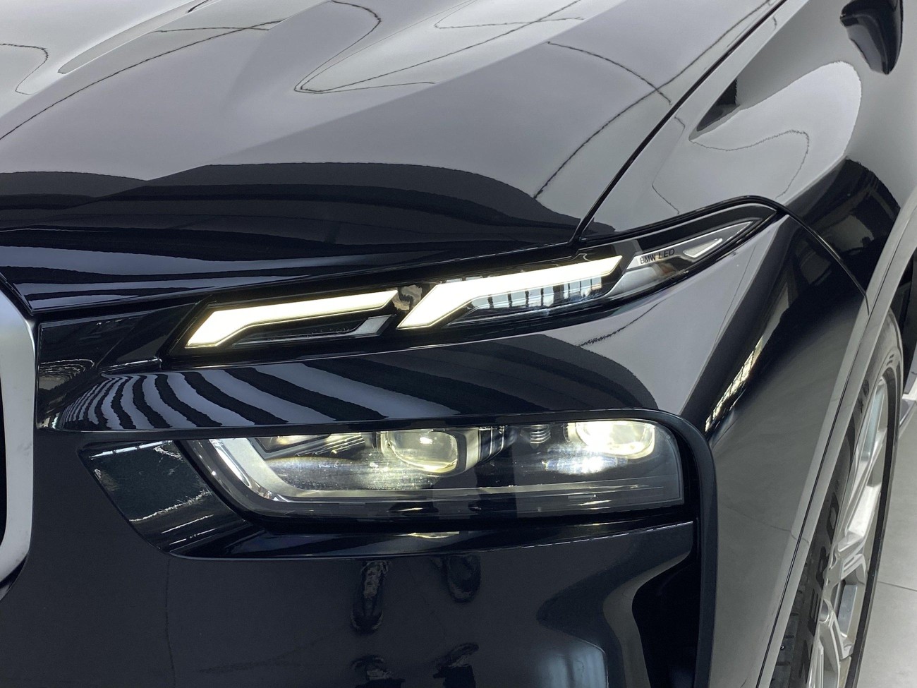 BMW X7 2023
