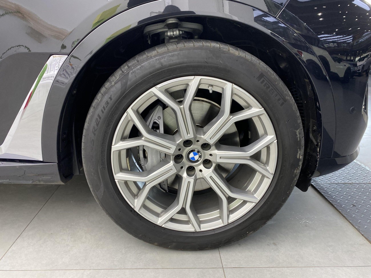 BMW X7 2023
