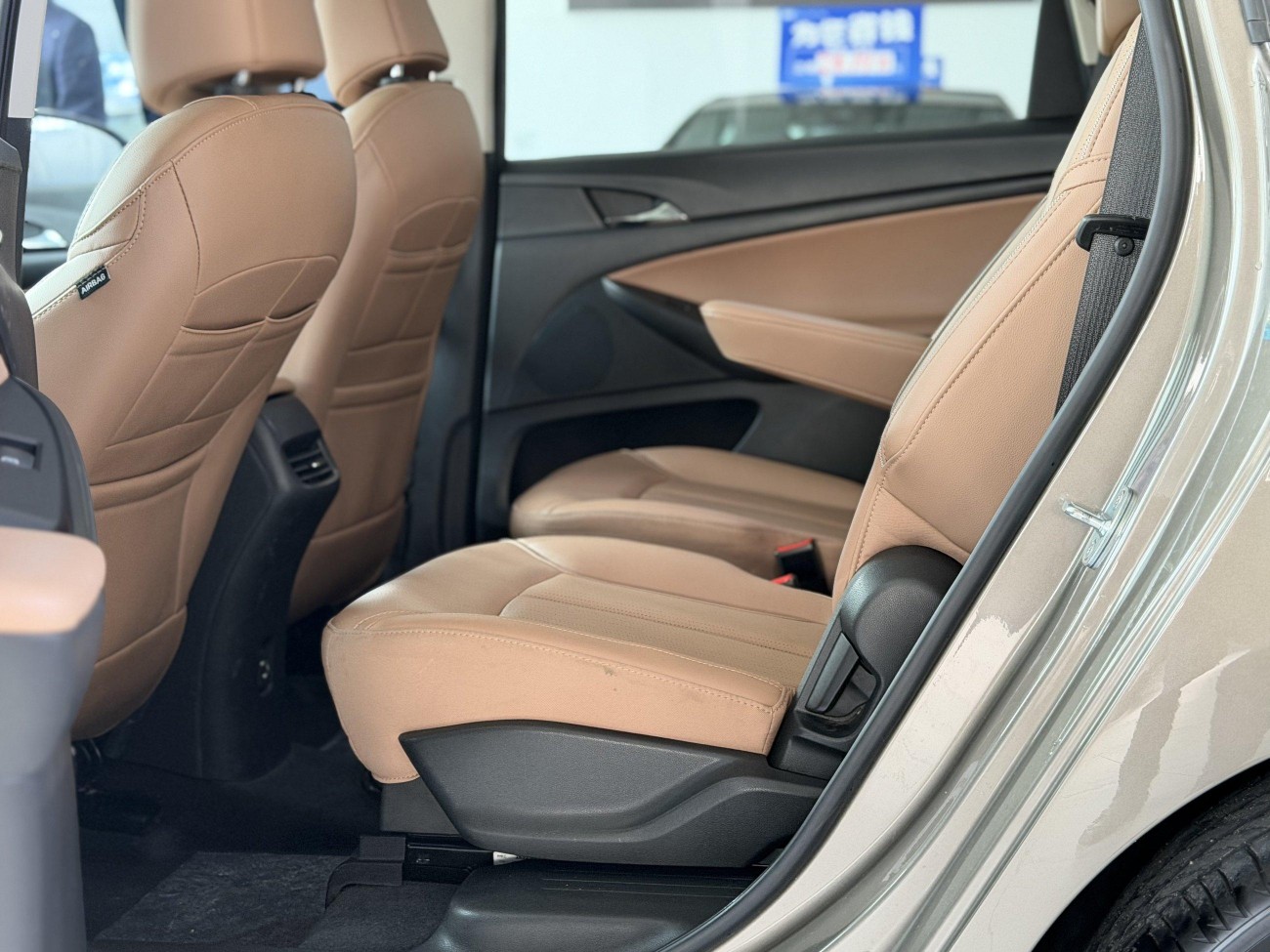 Buick GL6 2023