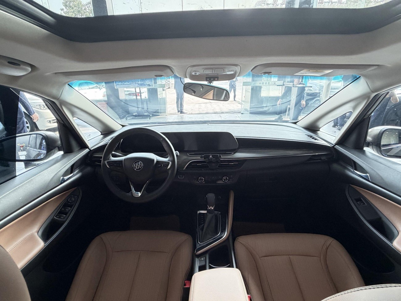 Buick GL6 2023