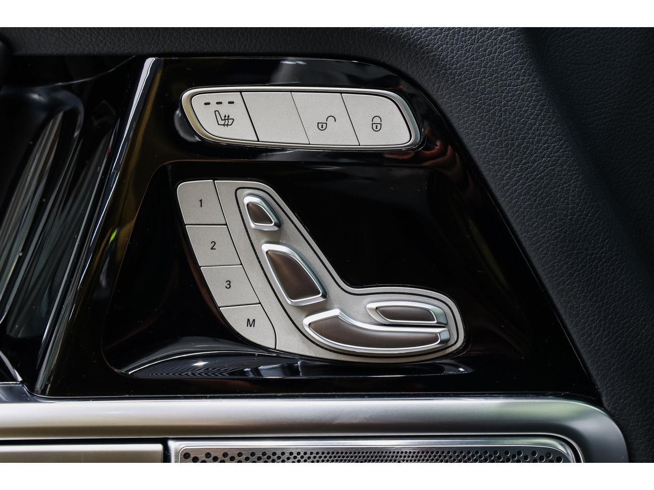 Mercedes-Benz G400d 2024