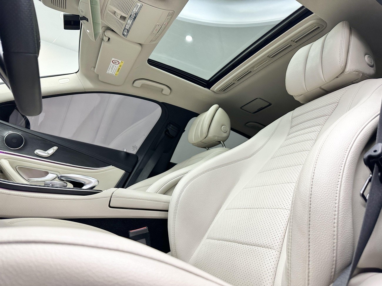 Mercedes-Benz E200L 2016