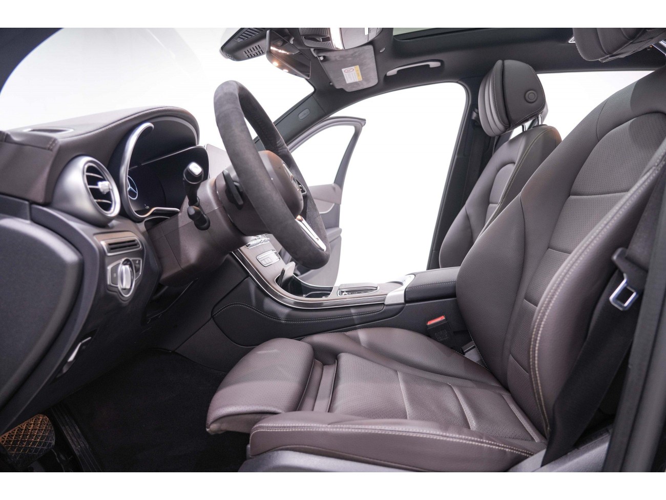Mercedes-Benz GLC 260 L 2022