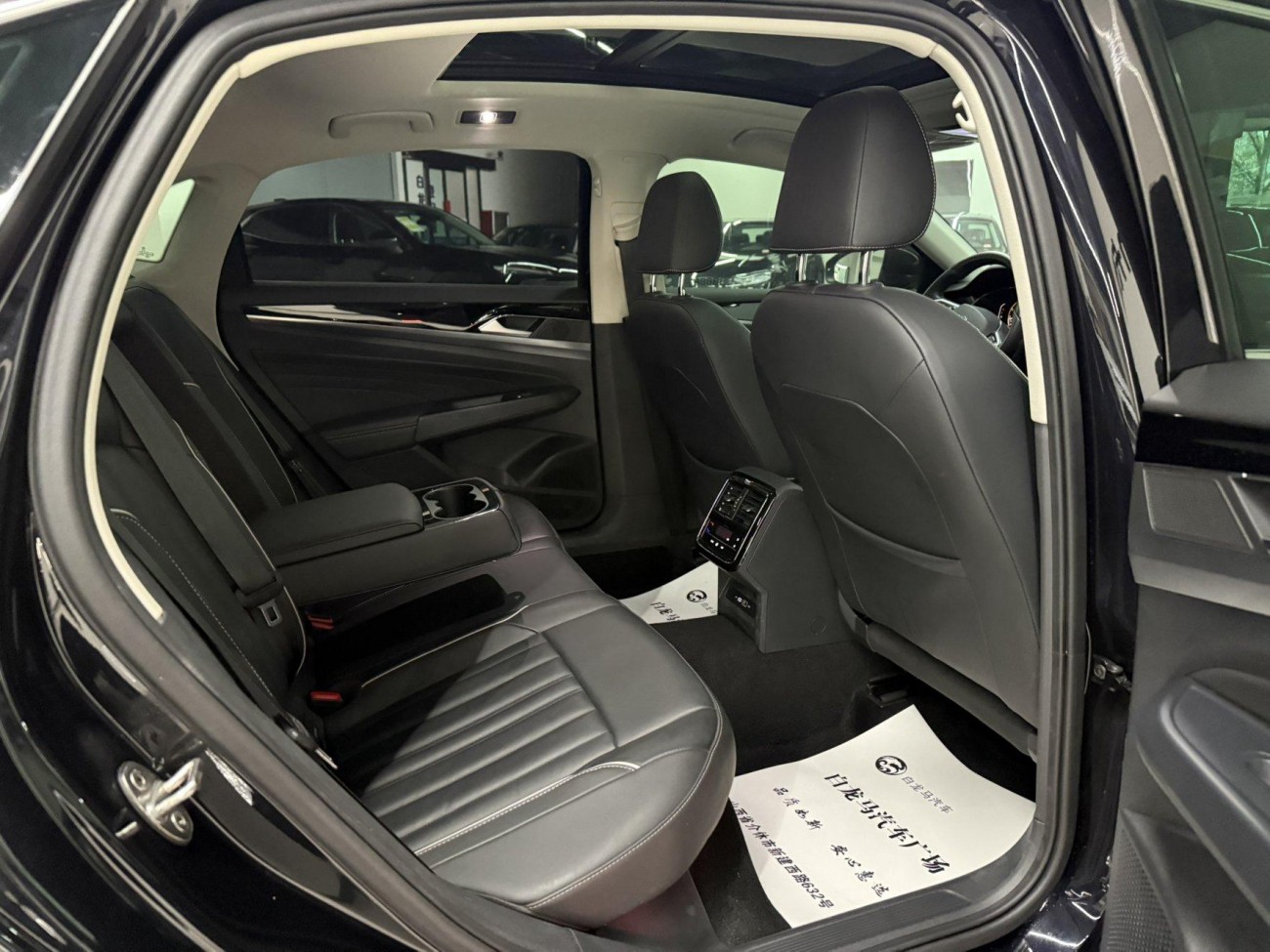 Volkswagen Passat 2024
