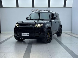 Land Rover Defender 2024