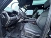 Land Rover Defender 2024