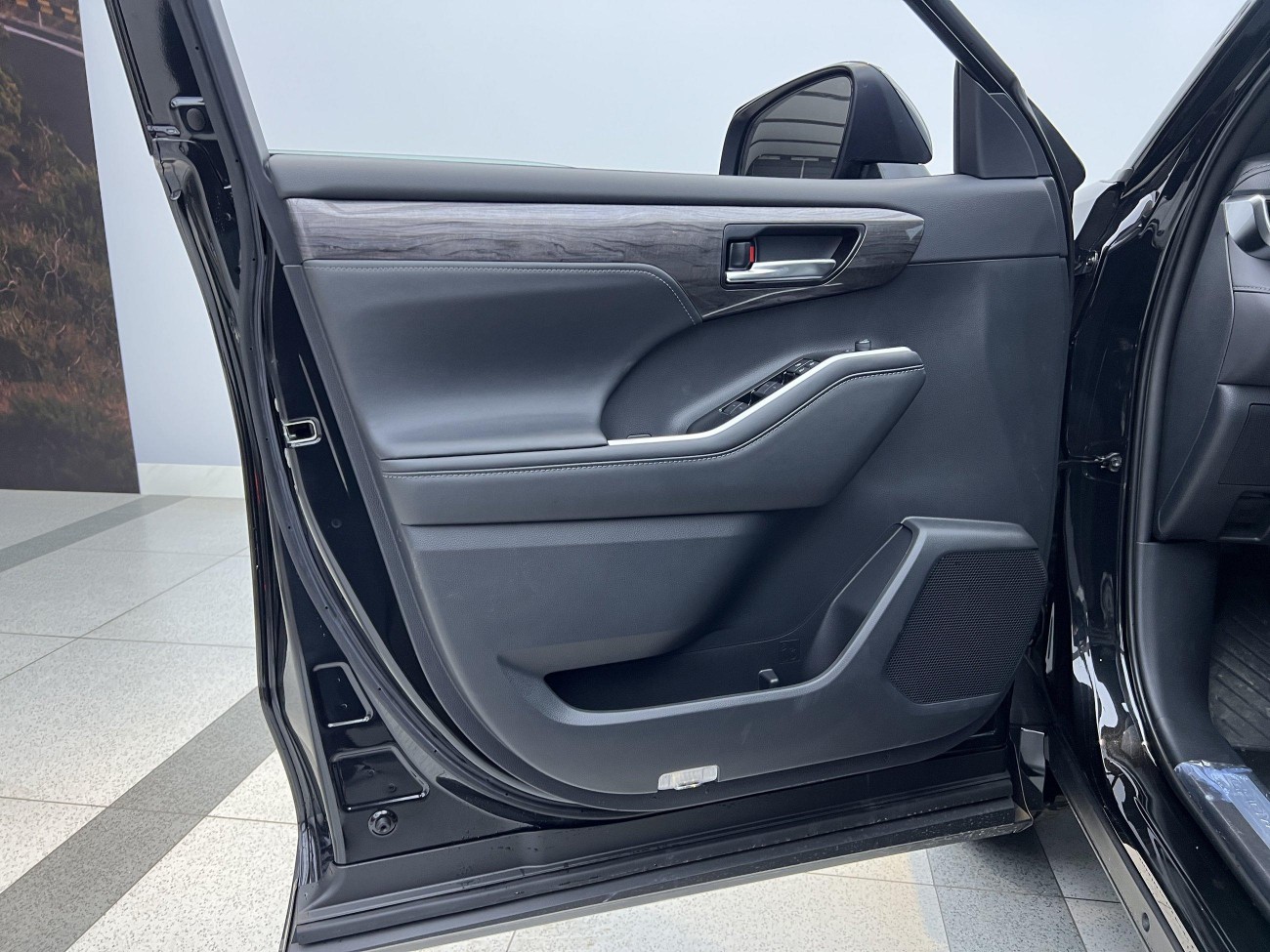 Toyota Crown 2024