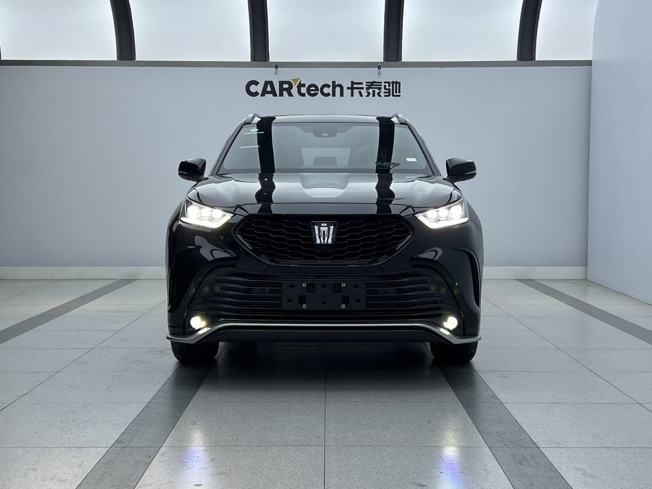 Toyota Crown 2024