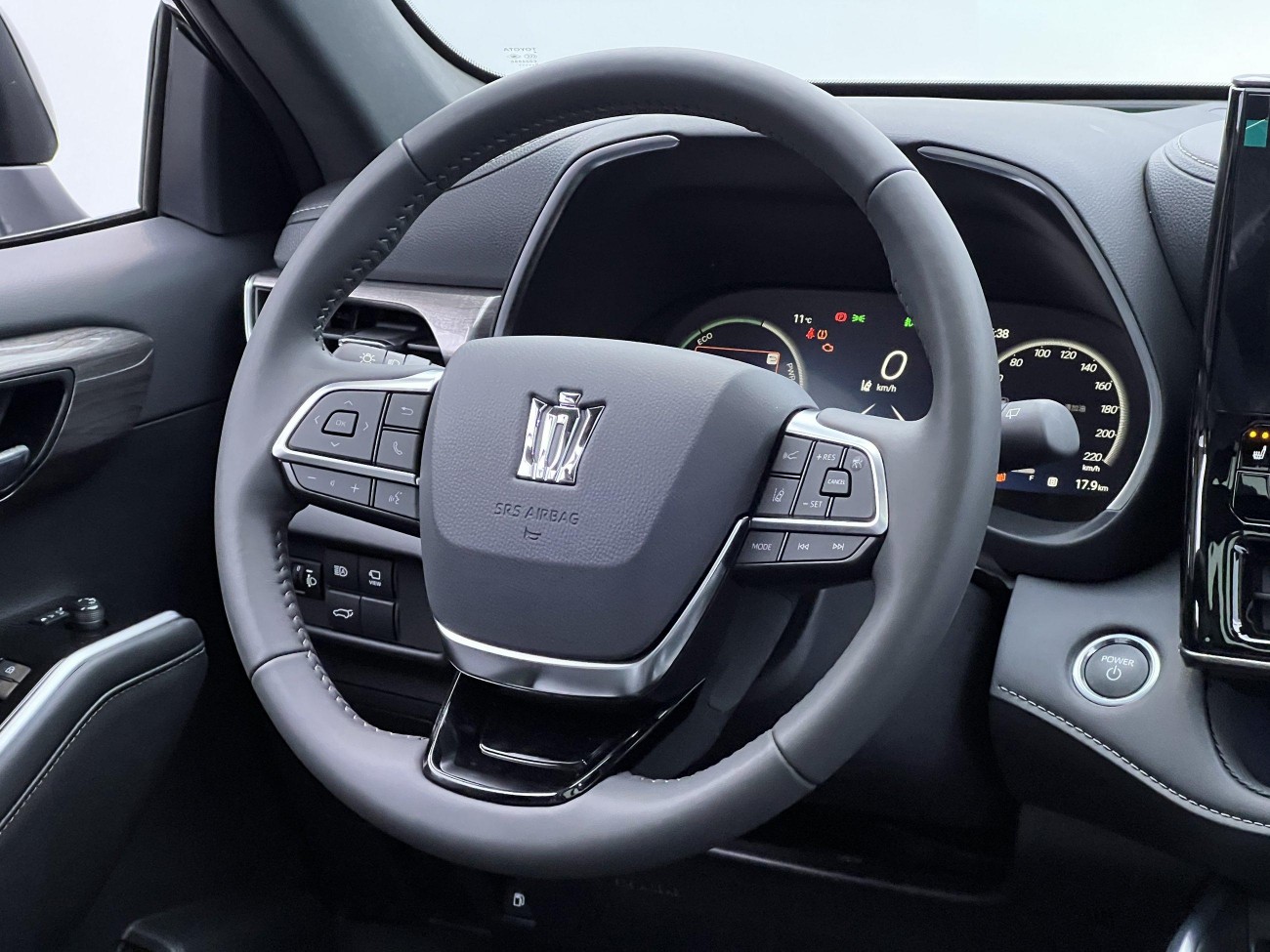 Toyota Crown 2024