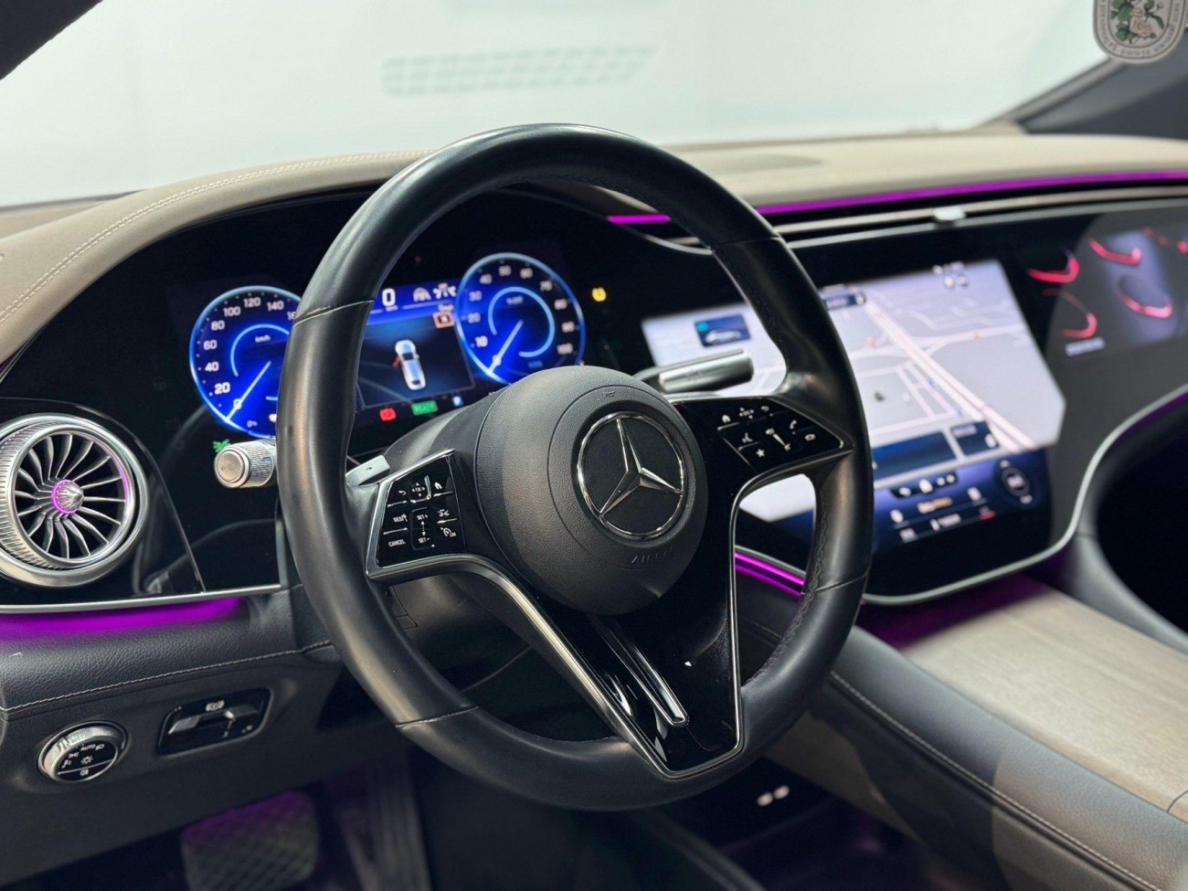 Mercedes-Benz EQS 2024