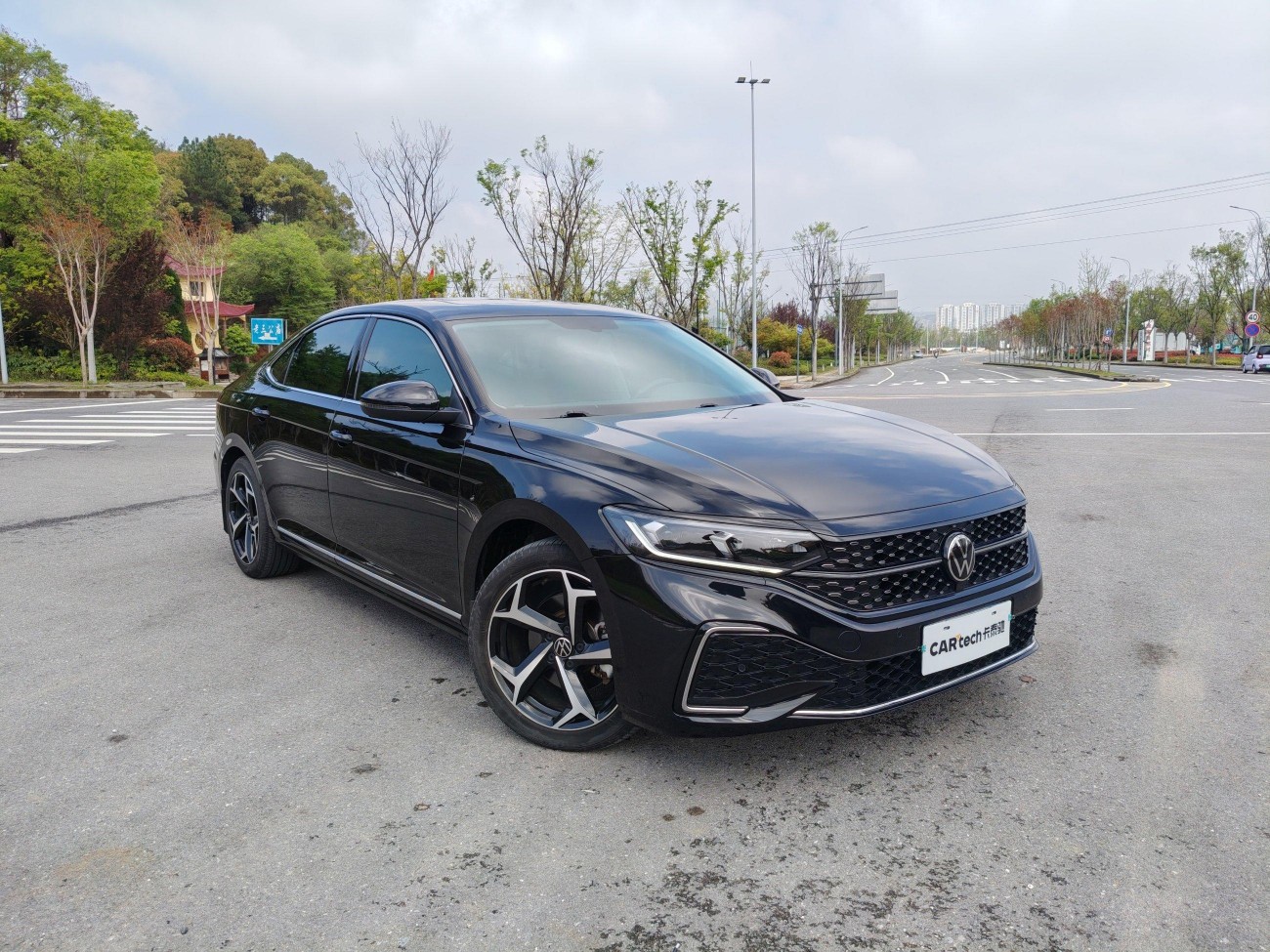 Volkswagen Passat 2022