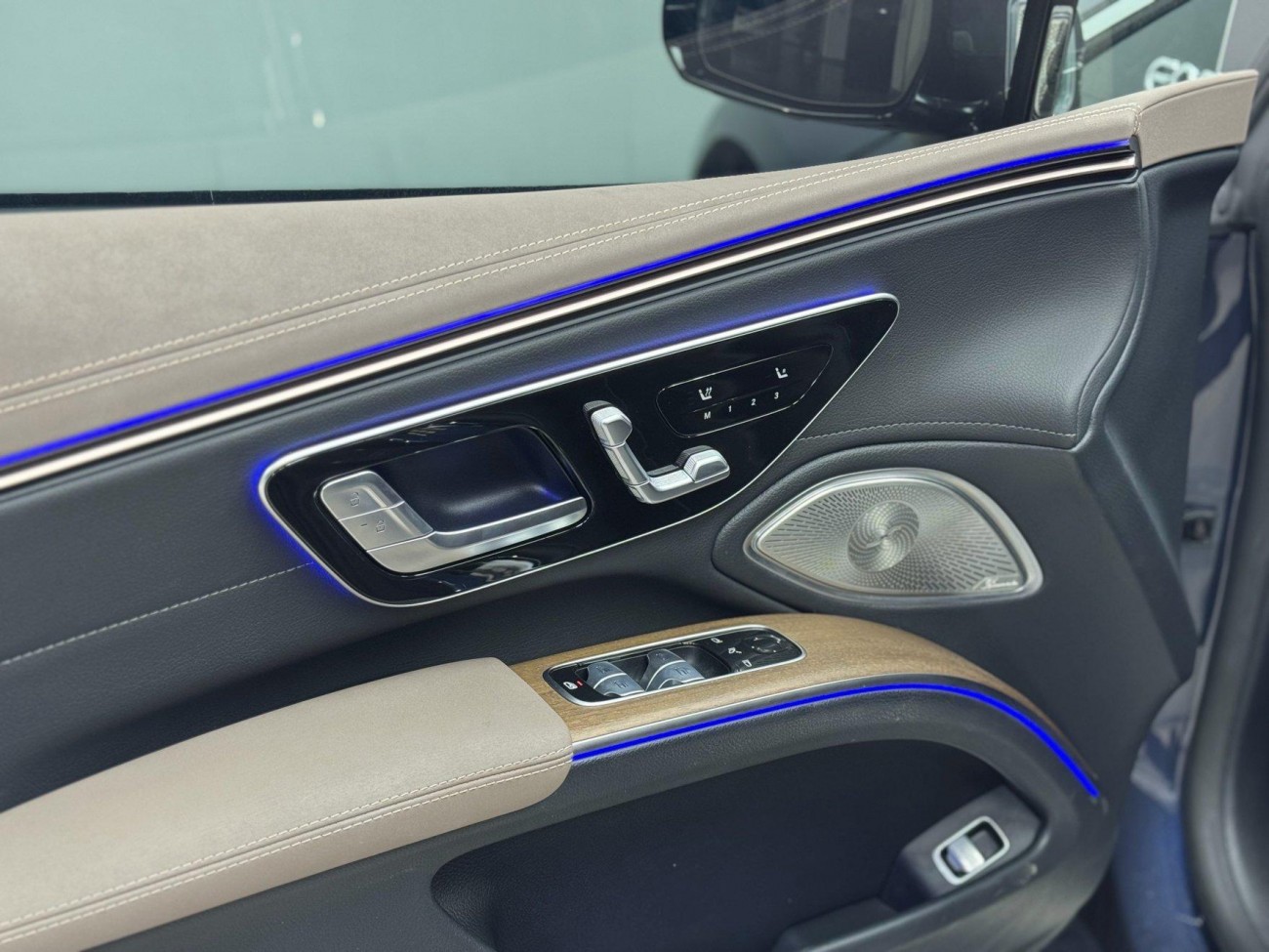 Mercedes-Benz EQS 2024