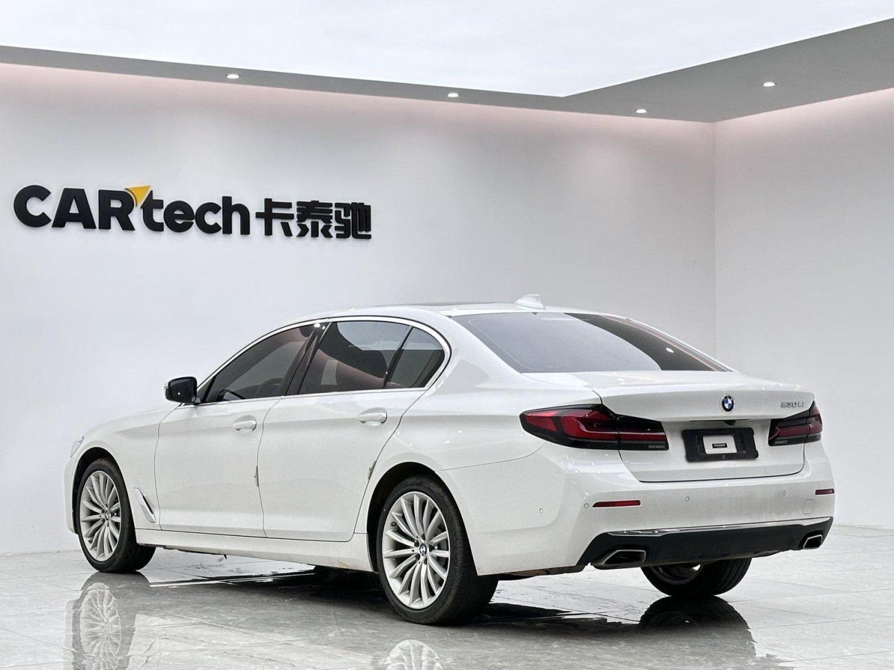 BMW 530Li 2021