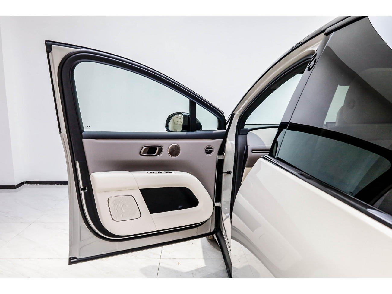 Li Auto i6 2025