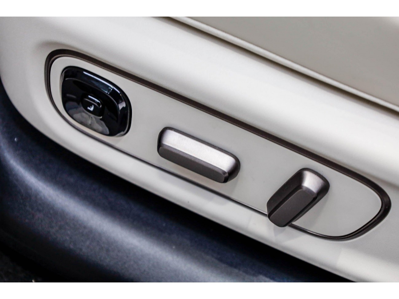 Li Auto i6 2025