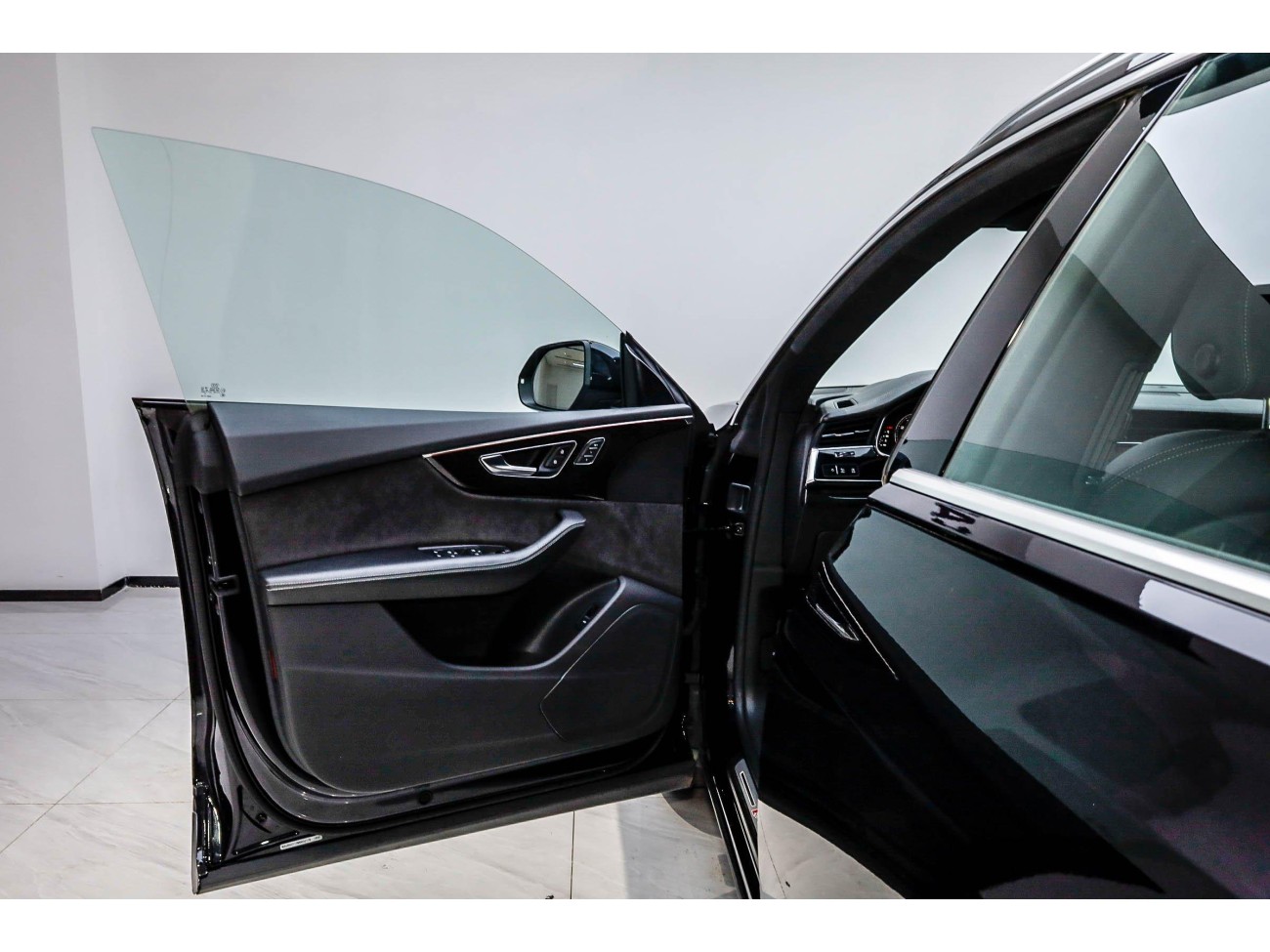 Audi Q8 55 TFSI 2021