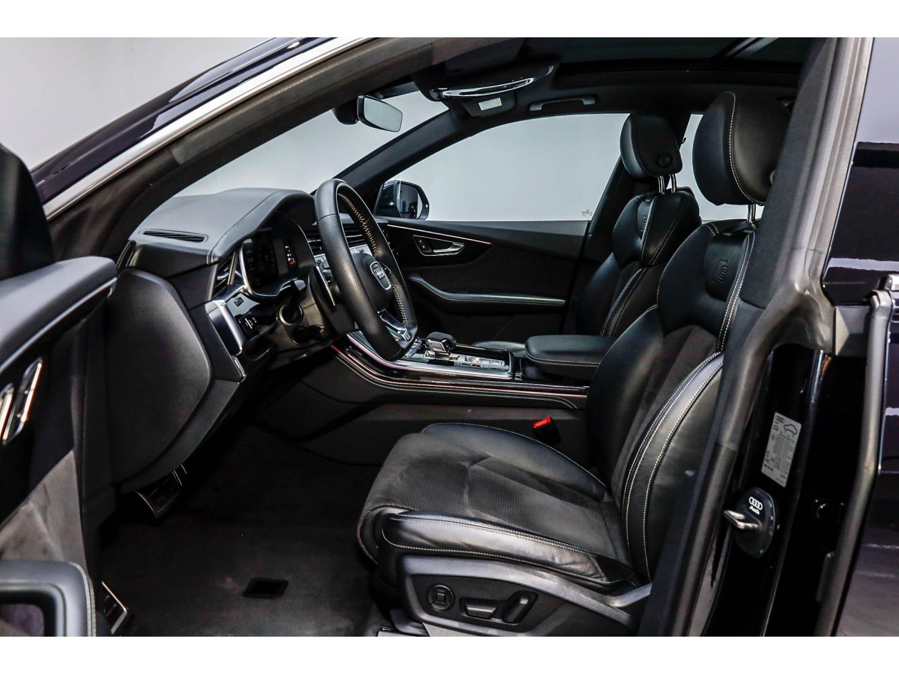 Audi Q8 55 TFSI 2021