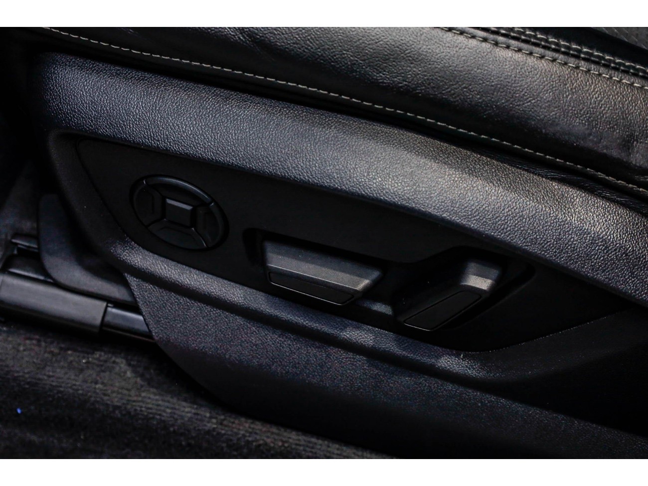 Audi Q8 55 TFSI 2021